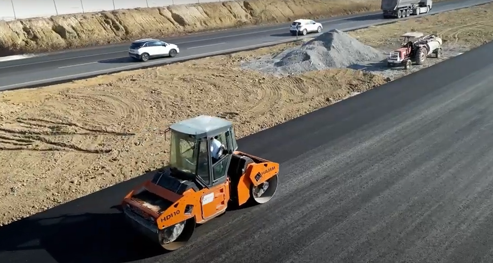 Karayolları 1600 m Duble Yol ve Tarsus OSB Önü Asfalt Çalışmaları